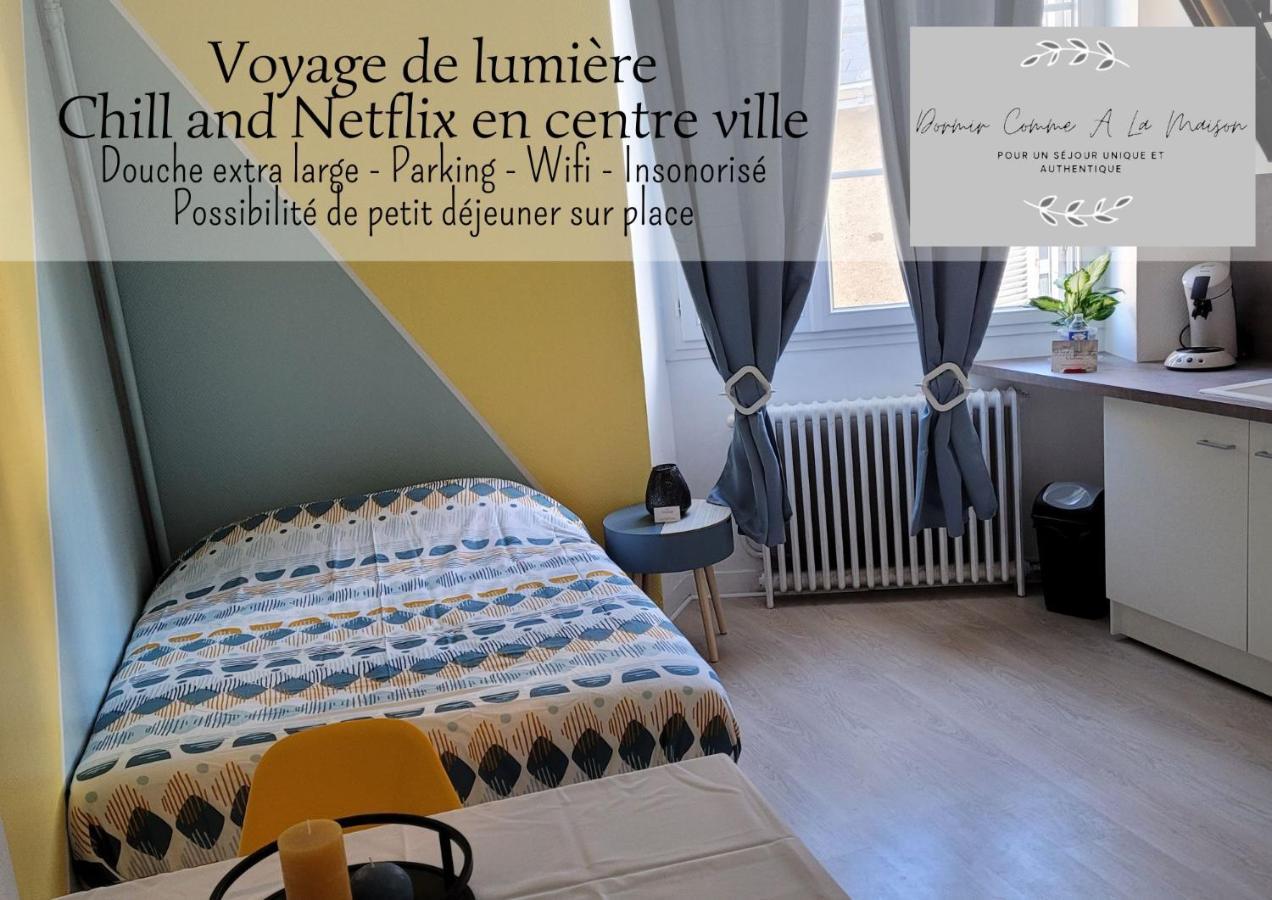 Voyage De Lumiere - Dormir Comme A La Maison - Chateaubriant Exterior photo